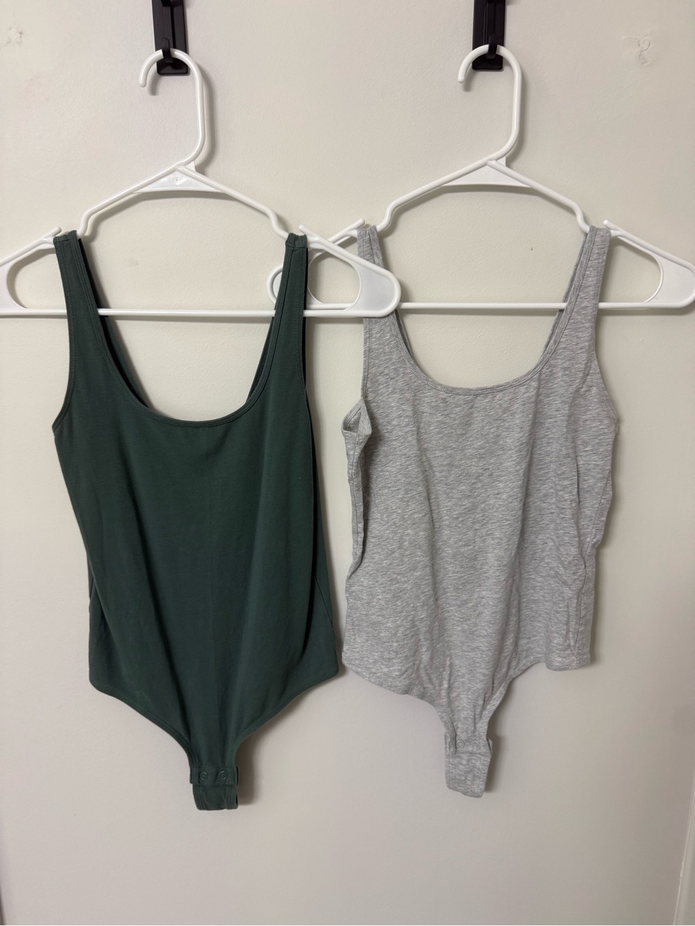 Target Women’s Scoop Neck Bodysuit Duo - Dark Green & Light Gray